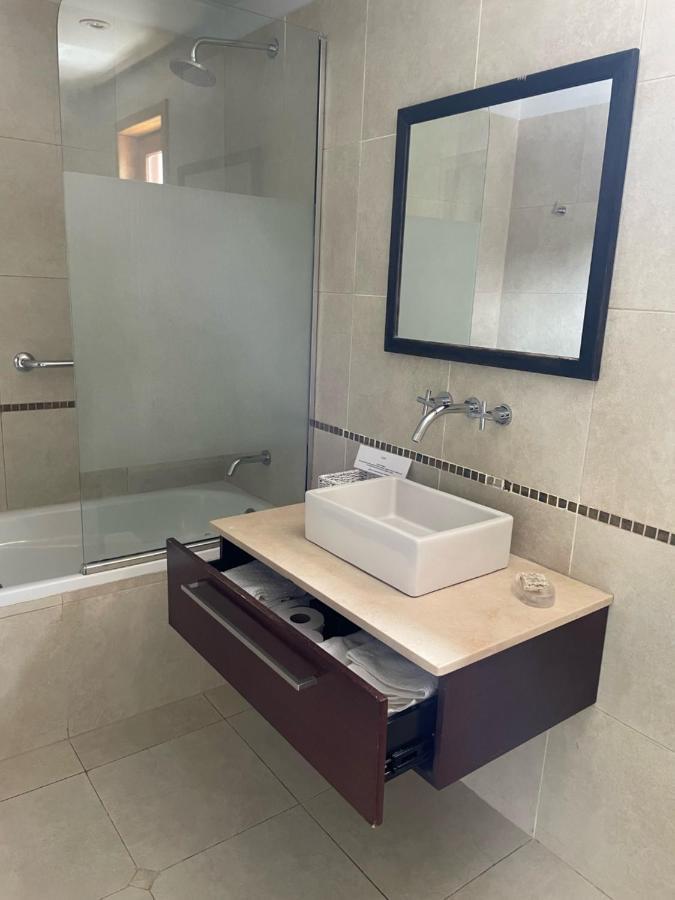 Las Bayas Home Suites Esquel Esterno foto