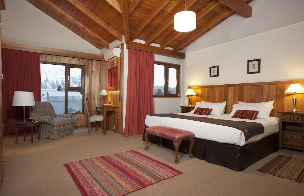 Las Bayas Home Suites Esquel Esterno foto
