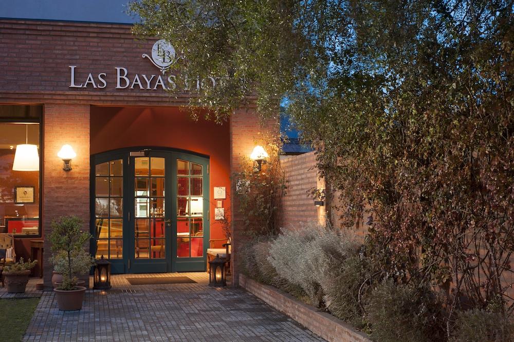 Las Bayas Home Suites Esquel Esterno foto